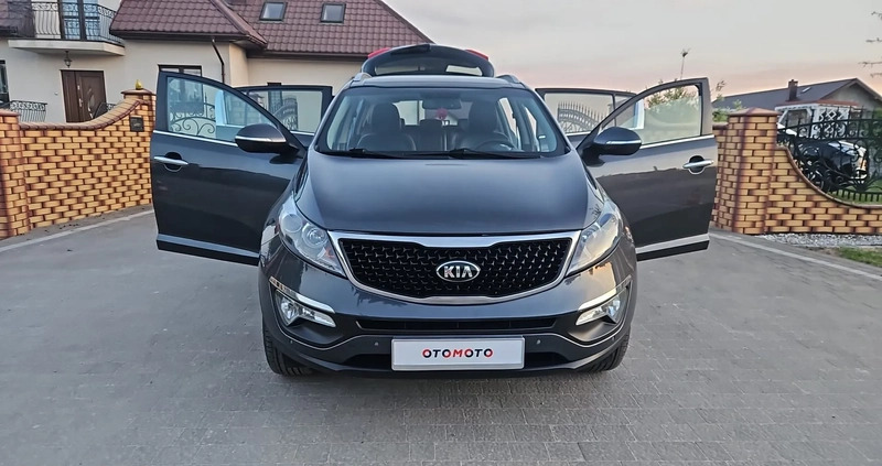 Kia Sportage cena 51900 przebieg: 205000, rok produkcji 2016 z Dobra małe 254